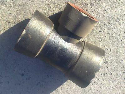 老房子永登铸铁管下水漏水怎么处理 老房子永登铸铁管下水漏水怎么处理